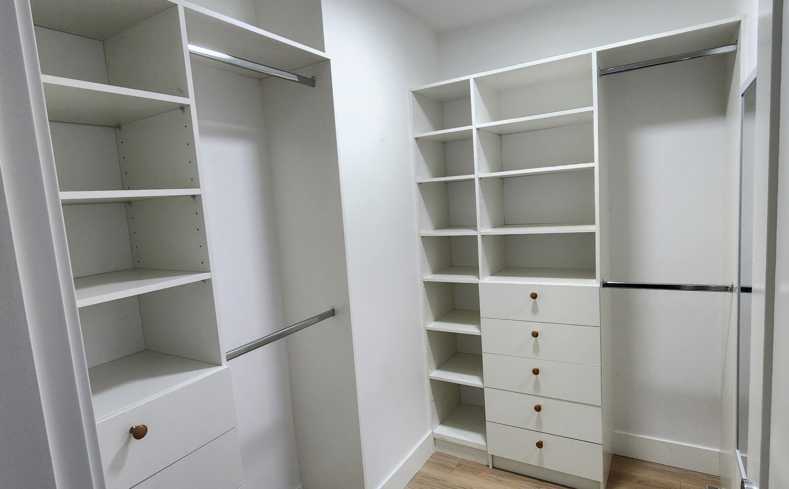 Custom Closets, Built-in Storage & Cabinetry project 9 — Coquitlam, BC