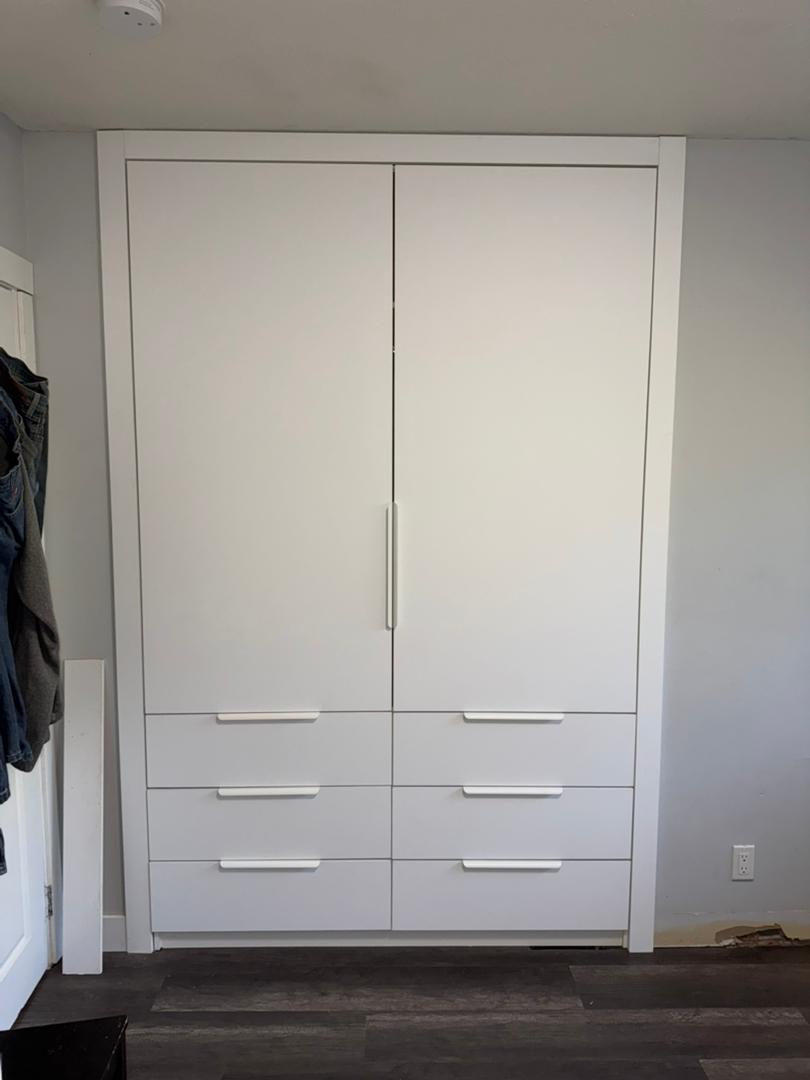 Custom Closets, Built-in Storage & Cabinetry project 6 — Coquitlam, BC